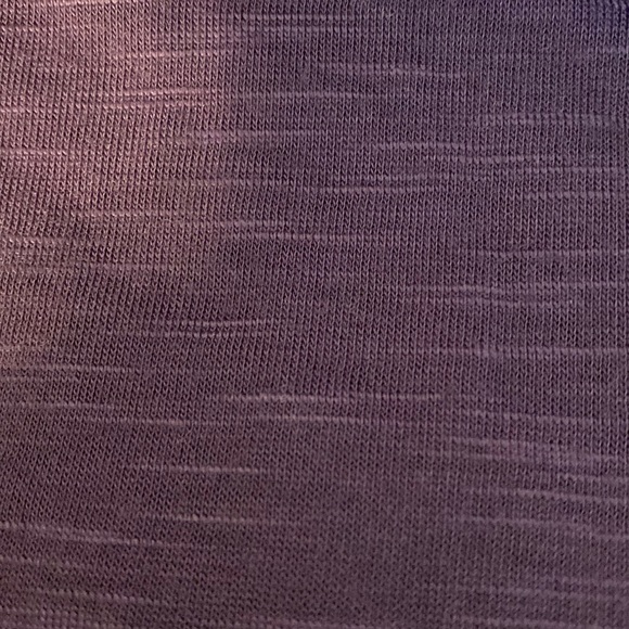 Jewels & Gems OS purple Tunic w/swoop & rhinestone - Size Medium - Picture 7 of 9